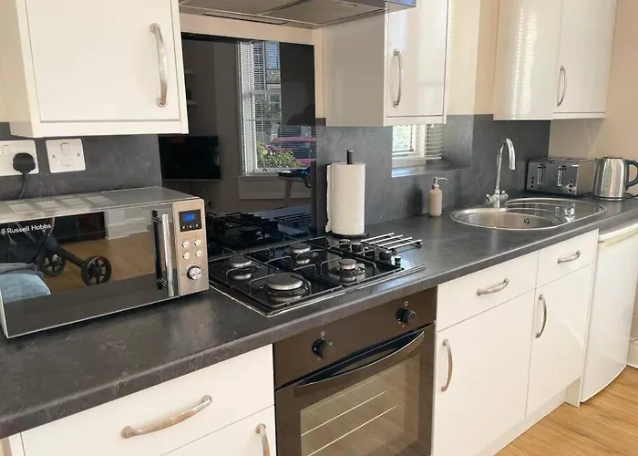 Bright, Spacious Apartment With Off-Road Parking